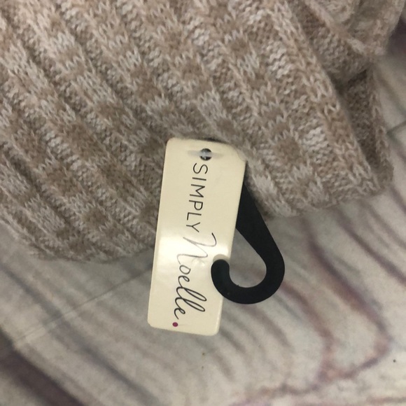 NWT Simply Noelle Boot High Warm Soft Socks Sz OS - Picture 2 of 3